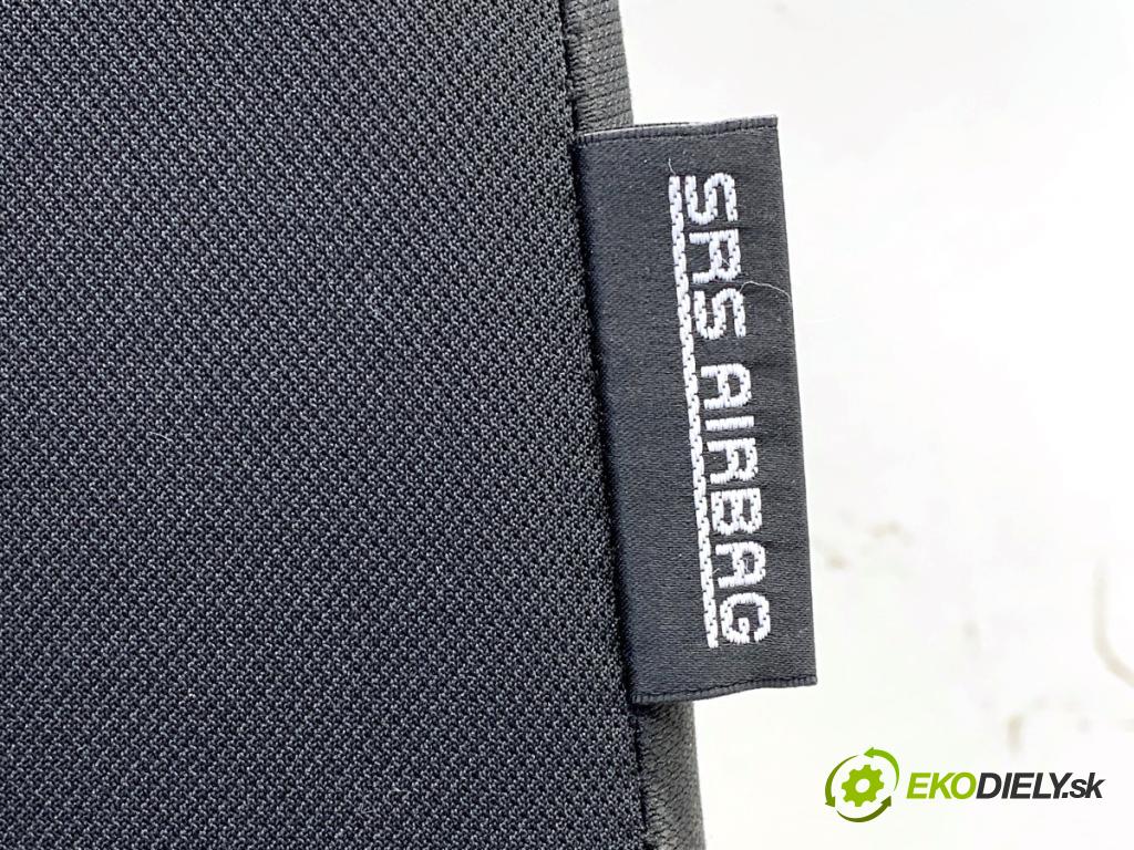 SUZUKI IGNIS III liftback 2017 66 kW 1.2 (ATK412) 1242 sedadlo levý přední část