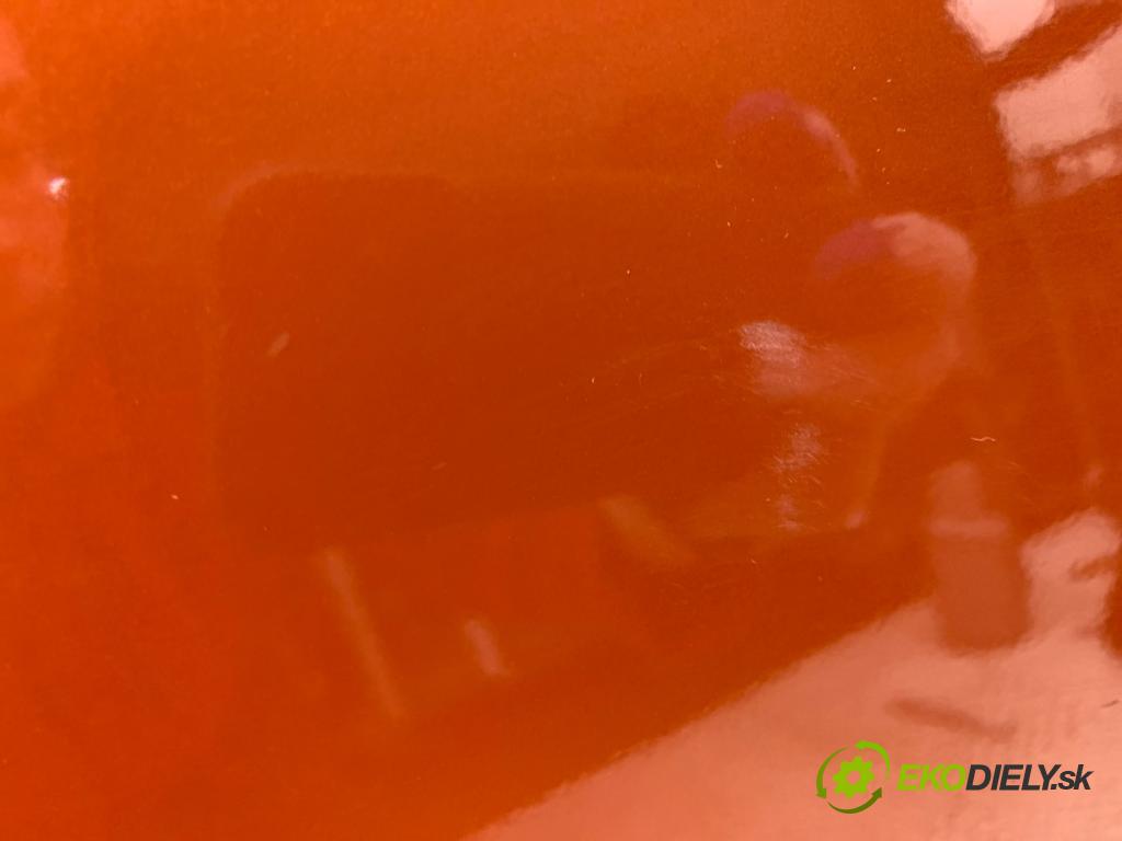 SUZUKI IGNIS III liftback 2017 66 kW 1.2 (ATK412) 1242 dveře pravý přední část ZWD