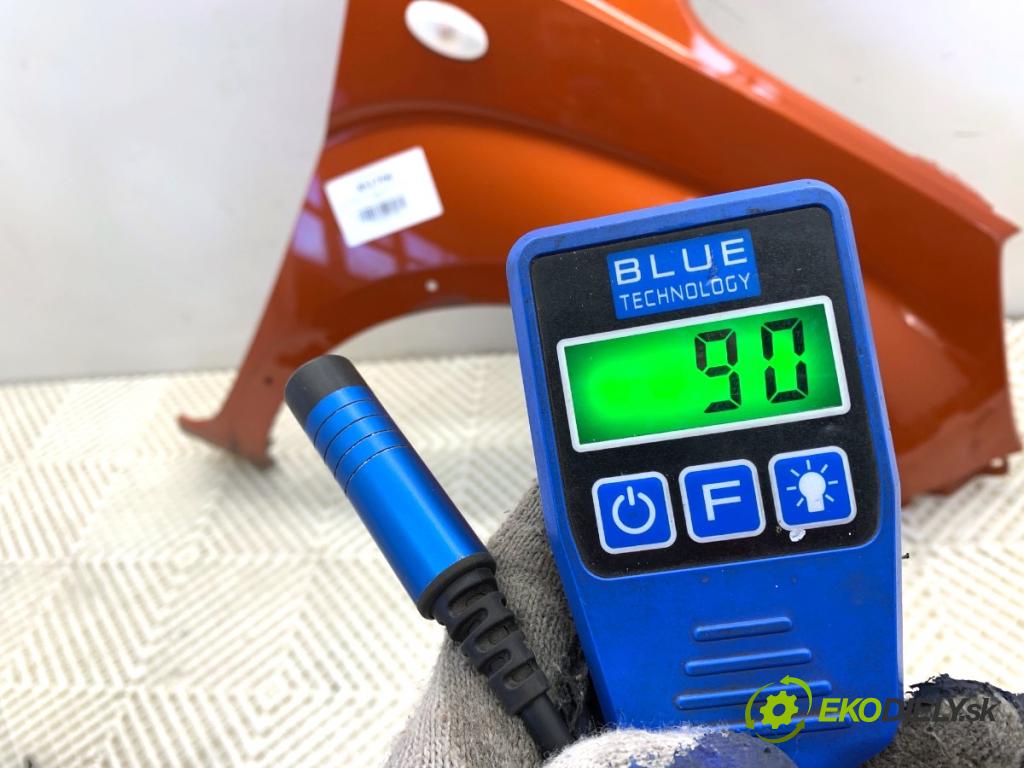 SUZUKI IGNIS III liftback 2017 66 kW 1.2 (ATK412) 1242 blatník pravý přední část