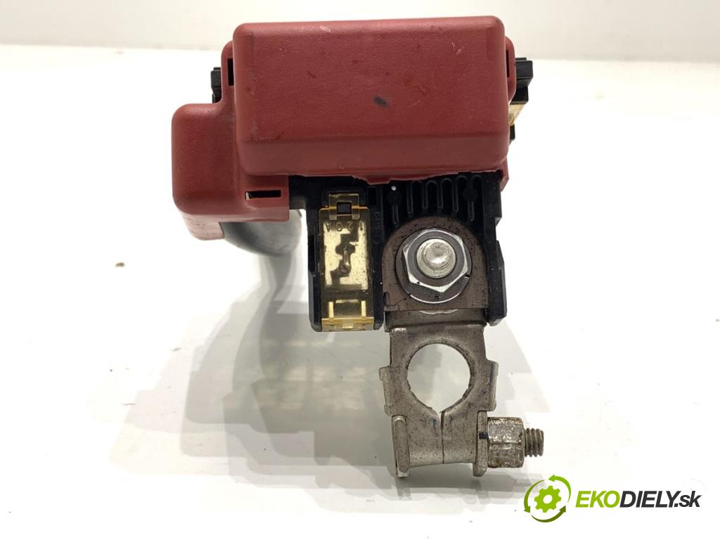 SUZUKI IGNIS III liftback 2017 66 kW 1.2 (ATK412) 1242 svorka plus