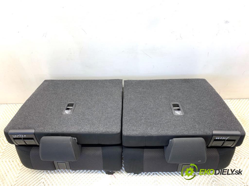 SUZUKI IGNIS III liftback 2017 66 kW 1.2 (ATK412) 1242 sedadlo druhý VLÁDA: