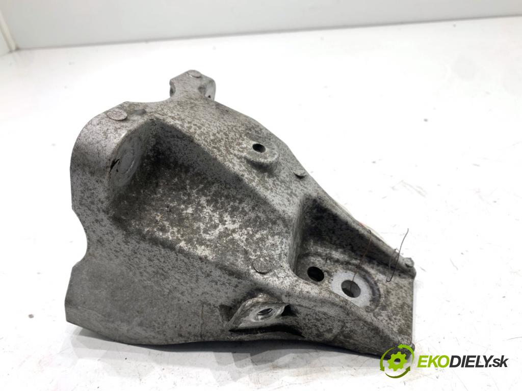 JAGUAR F-PACE SUV 2016 120 kW 2.0 TD4 1999 držák motora HK83-6061-CB