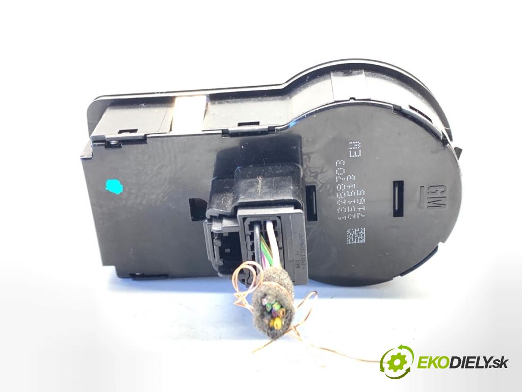 OPEL ASTRA J sedan 2017 103 kW 1.4 LPG (69) 1364 Spínač svetiel 13268703