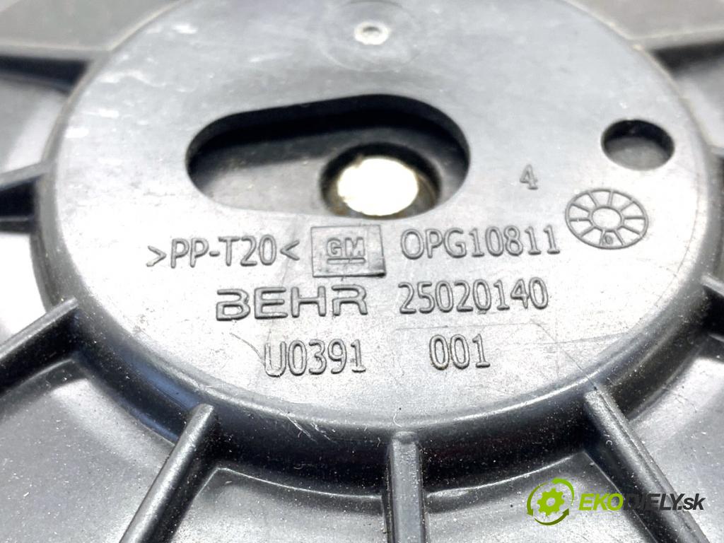 OPEL ASTRA J sedan 2017 103 kW 1.4 LPG (69) 1364 ventilátor kúrenia U7253002