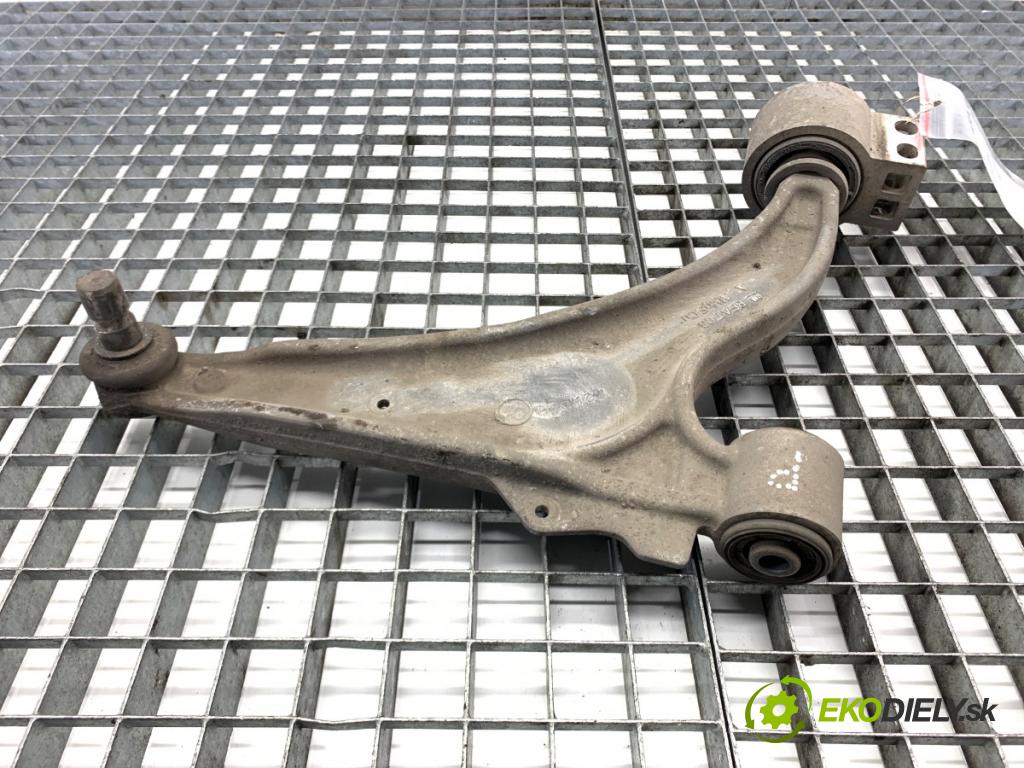 OPEL ASTRA J sedan 2017 103 kW 1.4 LPG (69) 1364 rameno pravý přední část