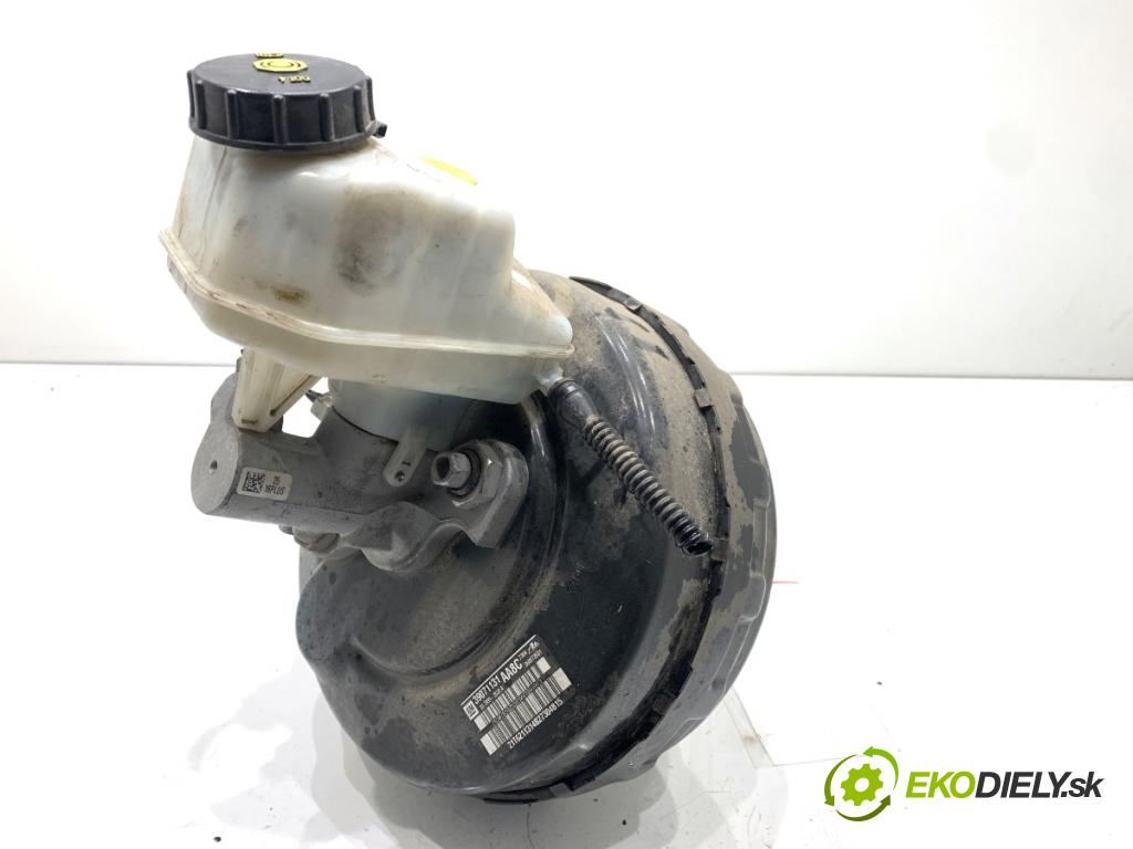 OPEL ASTRA J sedan 2017 103 kW 1.4 LPG (69) 1364 Posilovač bŕzd 39071131