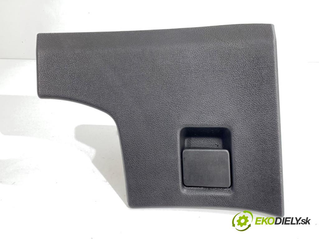 OPEL ASTRA J sedan 2017 103 kW 1.4 LPG (69) 1364 přihrádka kastlík volantu 1709460