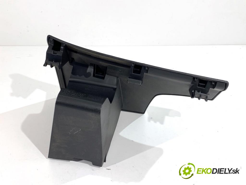 OPEL ASTRA J sedan 2017 103 kW 1.4 LPG (69) 1364 přihrádka kastlík volantu 1709460