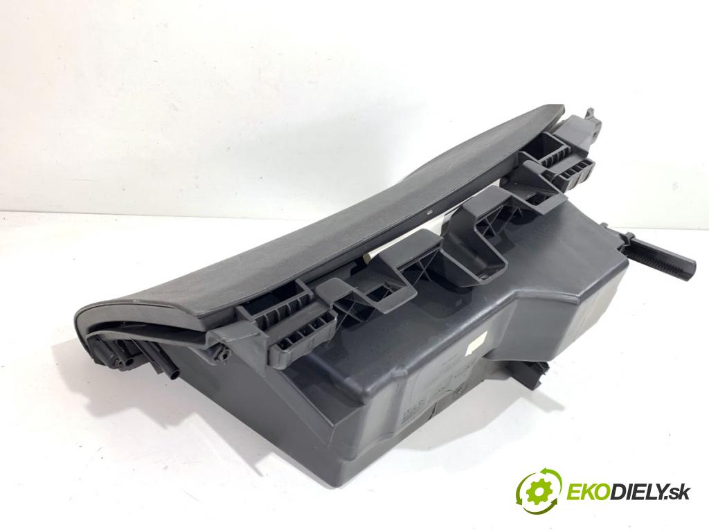 OPEL ASTRA J sedan 2017 103 kW 1.4 LPG (69) 1364 Priehradka, kastlík spolujazdca 13262607 (Priehradka (kastlík))