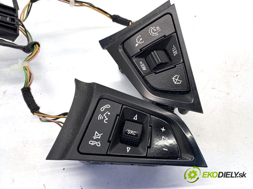 OPEL ASTRA J sedan 2017 103 kW 1.4 LPG (69) 1364 SPÍNAČE: volantu 13268686