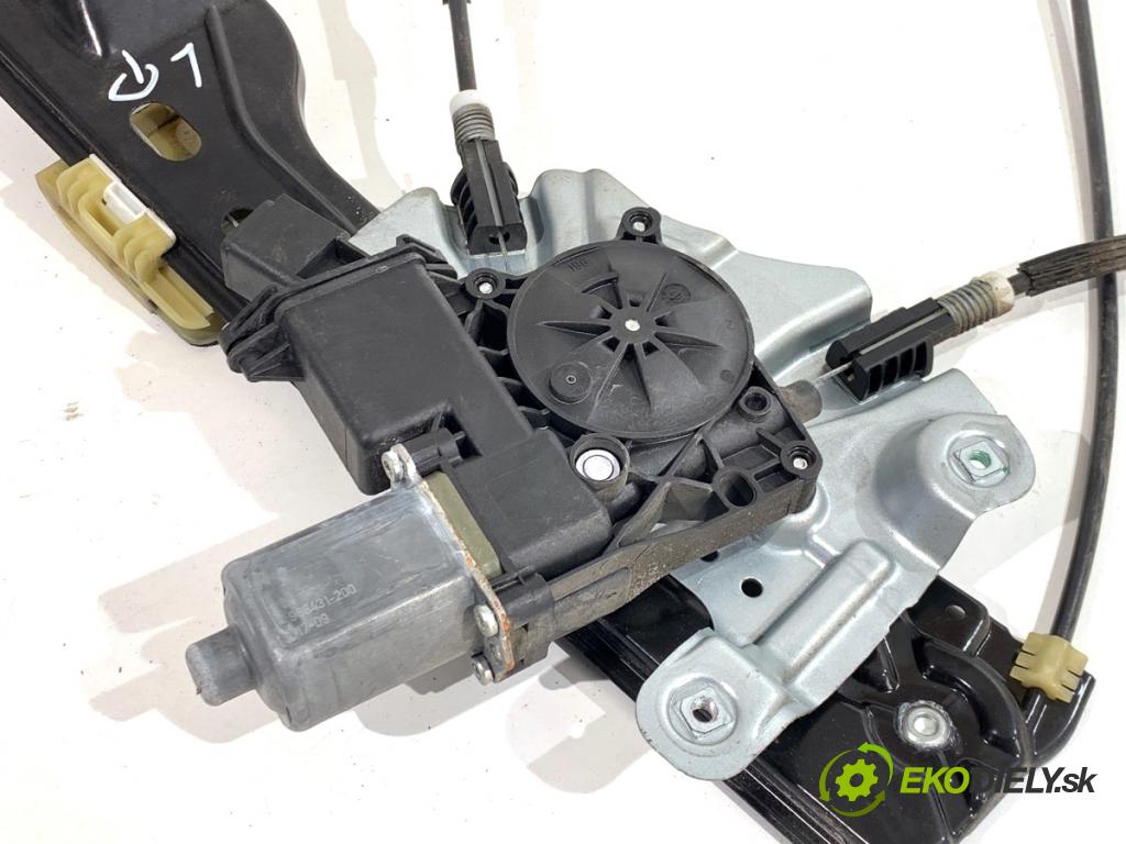 OPEL ASTRA J sedan 2017 103 kW 1.4 LPG (69) 1364 mechanismus okna levý přední část 13350757