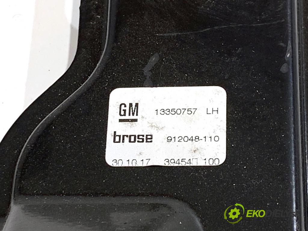 OPEL ASTRA J sedan 2017 103 kW 1.4 LPG (69) 1364 mechanismus okna levý přední část 13350757