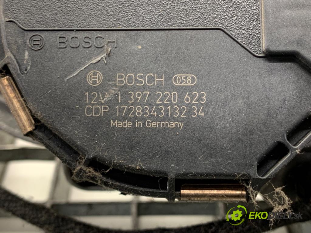 OPEL ASTRA J sedan 2017 103 kW 1.4 LPG (69) 1364 Mechanizmus stieračov predný 13262434 (Motorček stieračov predný)