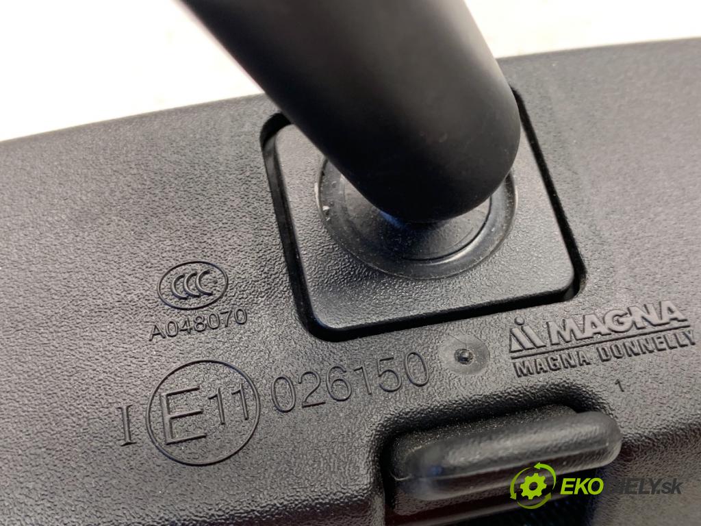 OPEL ASTRA J sedan 2017 103 kW 1.4 LPG (69) 1364 zpětné zrcátko vnitřní  (Vnitřní zpětné zrcátko)