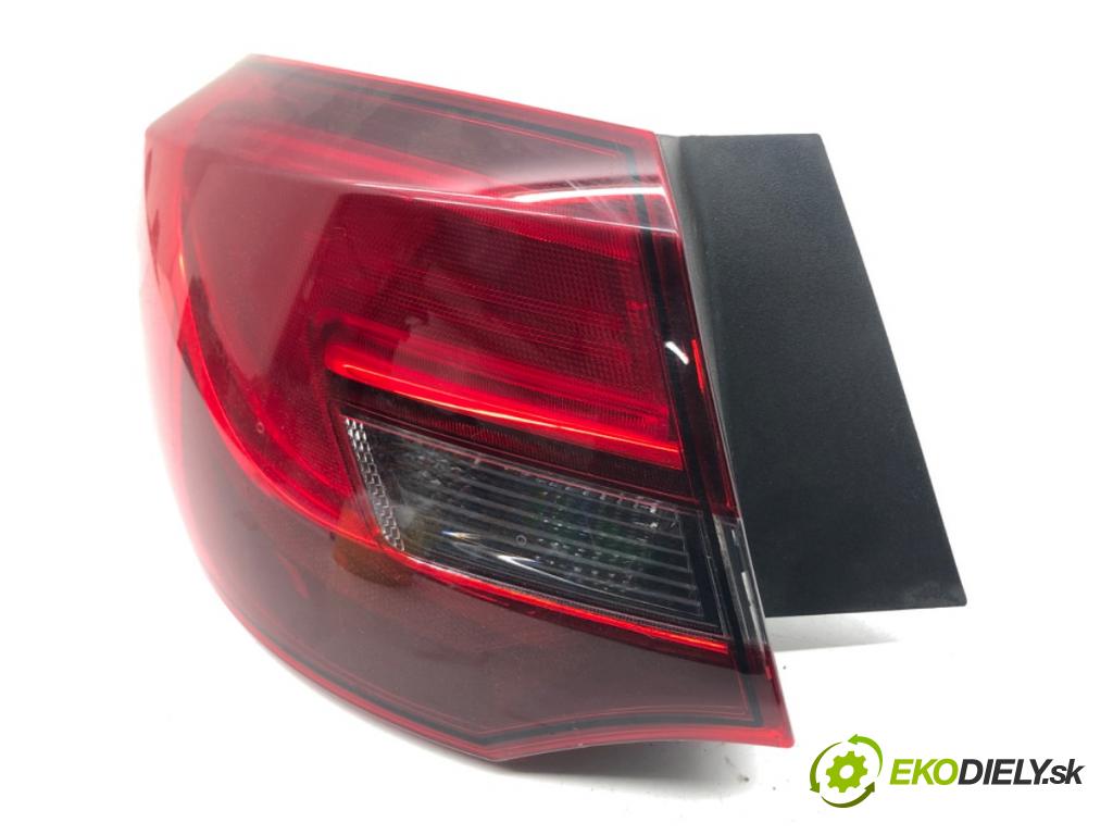 OPEL ASTRA J sedan 2017 103 kW 1.4 LPG (69) 1364 světlo levý zadní část 25870153
