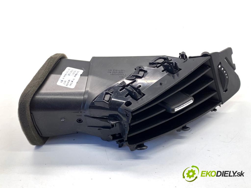 OPEL ASTRA J sedan 2017 103 kW 1.4 LPG (69) 1364 Mriežky kúrenia predný 13300560