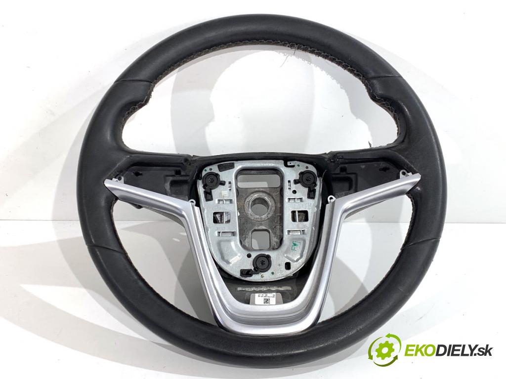 OPEL ASTRA J sedan 2017 103 kW 1.4 LPG (69) 1364 Volant 13351029 (Volant)