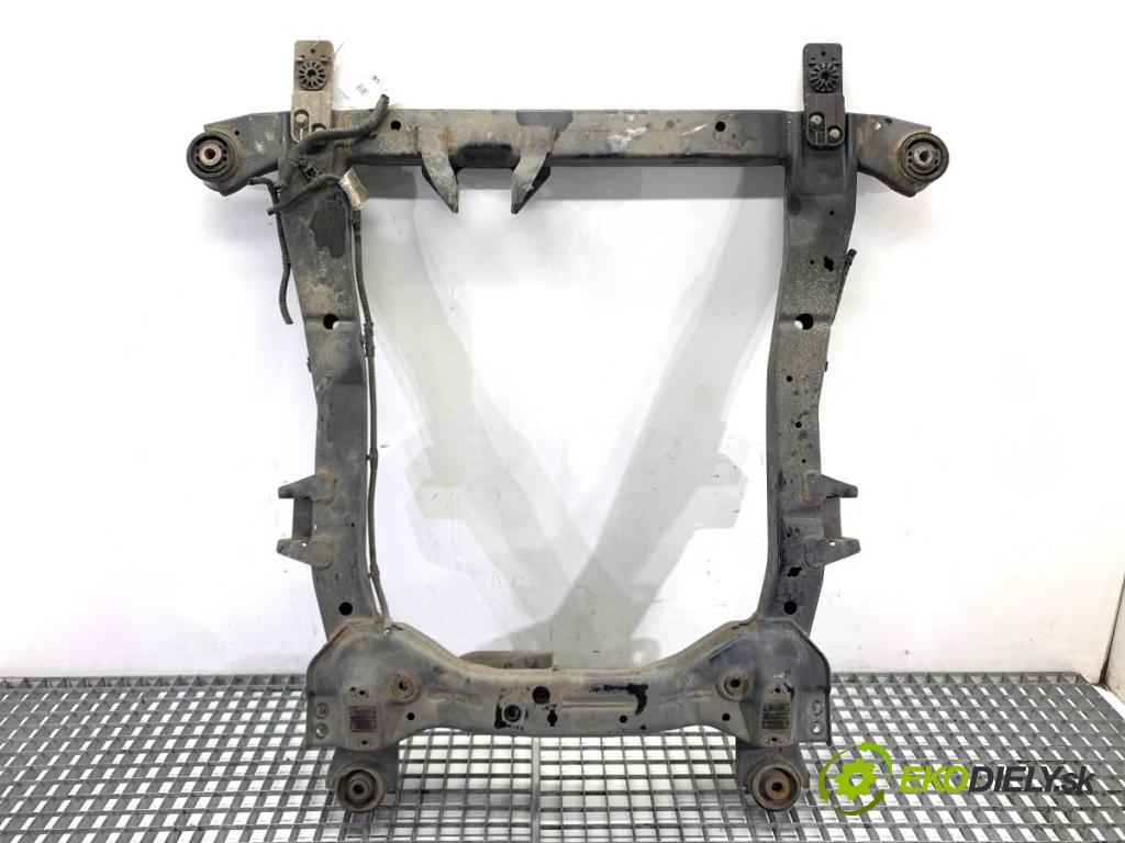 OPEL ASTRA J sedan 2017 103 kW 1.4 LPG (69) 1364 Výstuha pod Motor 13470622 (Výstuha predná)