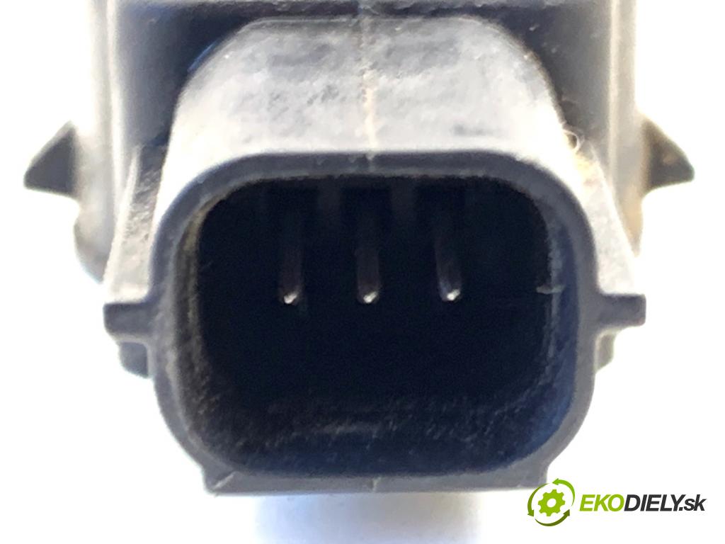 OPEL ASTRA J sedan 2017 103 kW 1.4 LPG (69) 1364 Snímač PDC 13368131