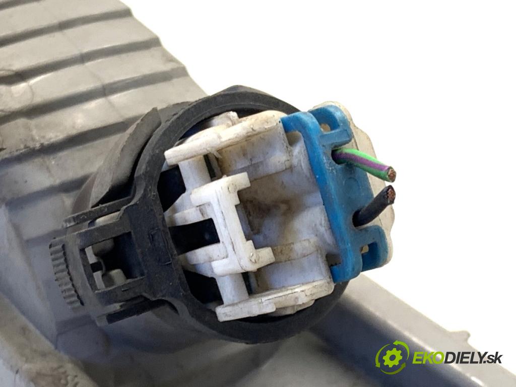 OPEL ASTRA J sedan 2017 103 kW 1.4 LPG (69) 1364 Smerovka pravy predný 13367143 (Kľučka dverí ostatné)