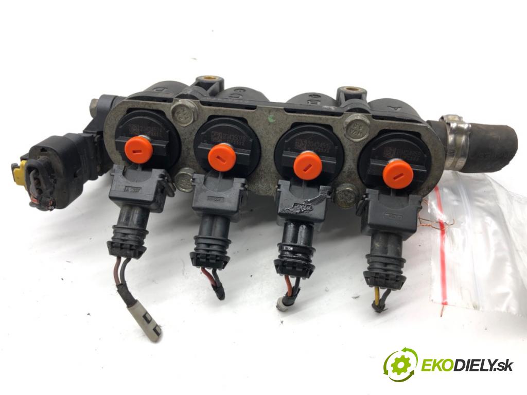 OPEL ASTRA J sedan 2017 103 kW 1.4 LPG (69) 1364 vstřikovač LPG 67R-010233