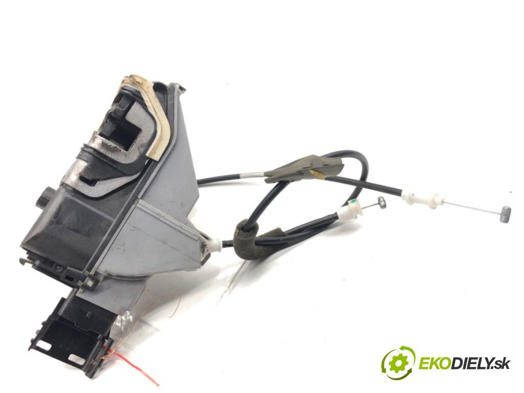 PEUGEOT 508 I sedan 2012 103 kW 2.0 HDi 1997 zámok Dvere ľavy zad 006262