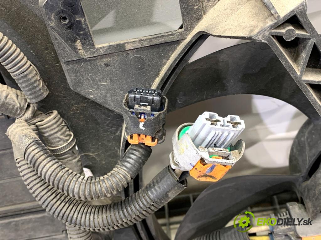 PEUGEOT 508 I sedan 2012 103 kW 2.0 HDi 1997 Ventilátor chladiča  (Ventilátor)