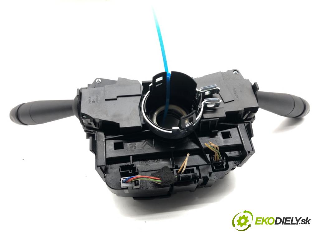 PEUGEOT 508 I sedan 2012 103 kW 2.0 HDi 1997 přepínač kombinovaný 96759260XT (Páčky pod volantem)