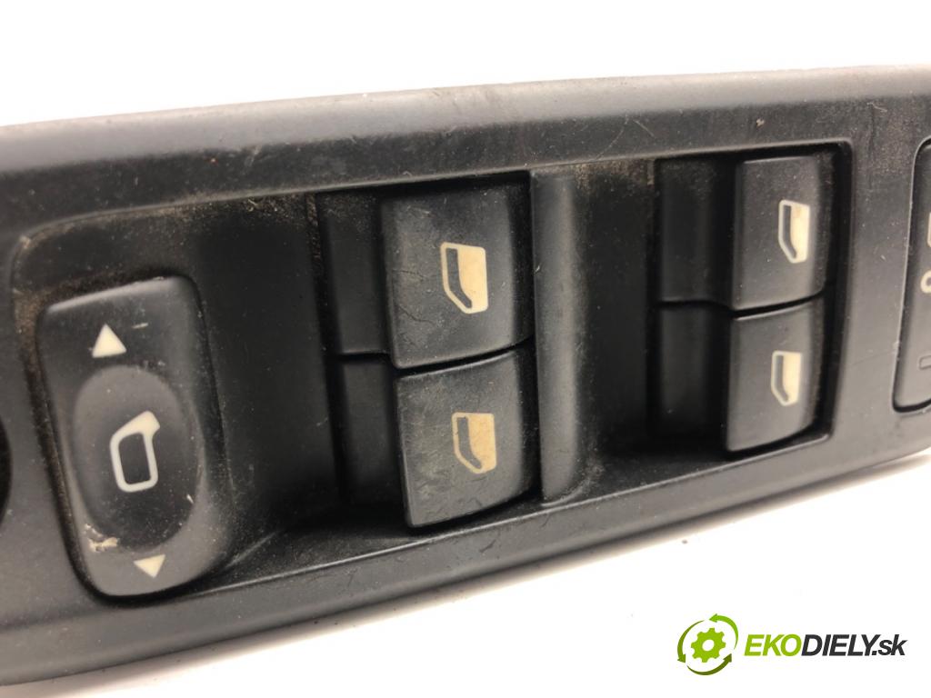 PEUGEOT 508 I sedan 2012 103 kW 2.0 HDi 1997 Prepínač okien 96662118ZD (Prepínacie páčky pod volantom)