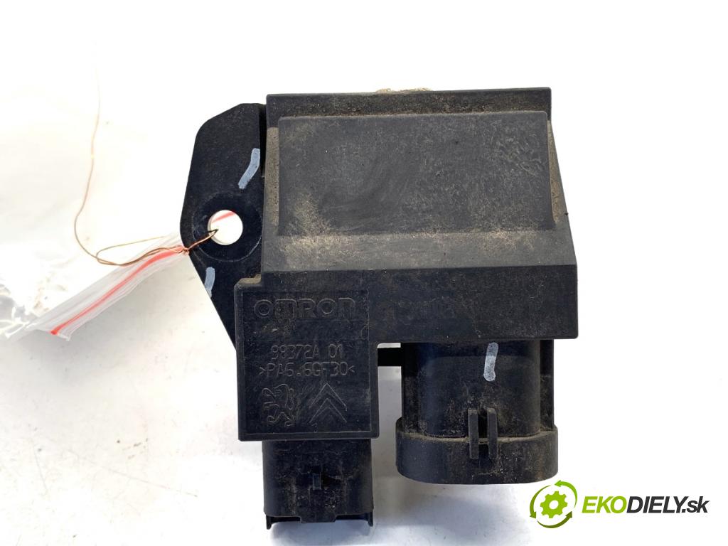 PEUGEOT 508 I sedan 2012 103 kW 2.0 HDi 1997 Modul ventilátora 98372A