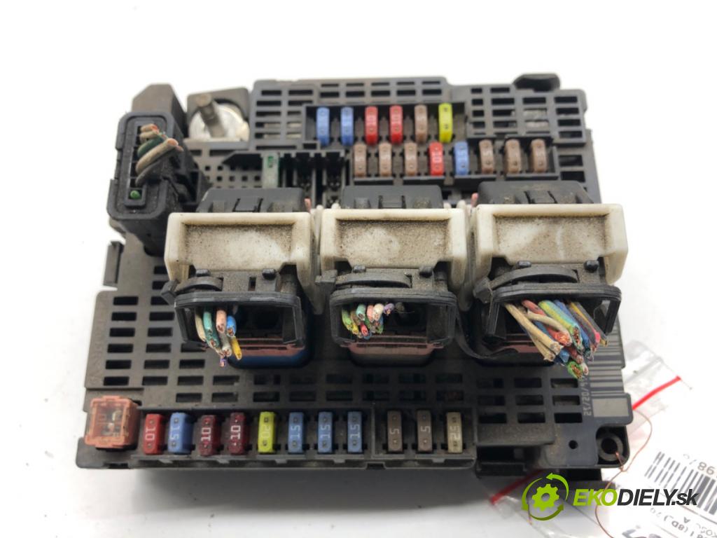 PEUGEOT 508 I sedan 2012 103 kW 2.0 HDi 1997 Modul BSM 9677987580 (Riadiaca jednotka ostatné)