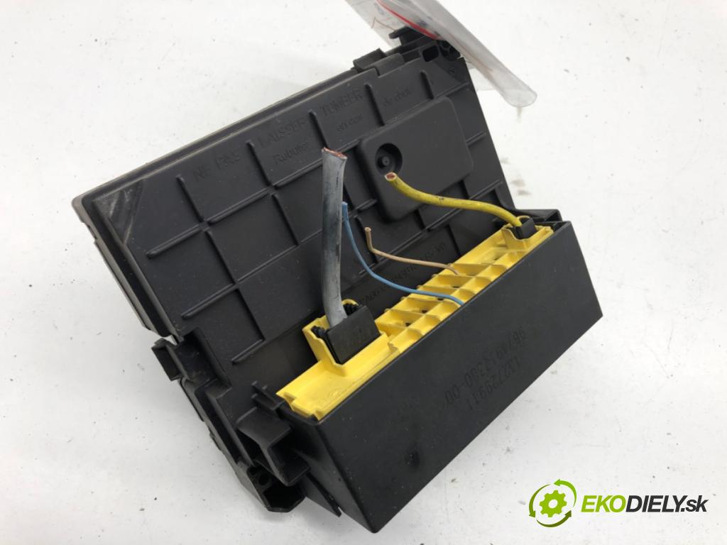 PEUGEOT 508 I sedan 2012 103 kW 2.0 HDi 1997 Modul BSM 9677987580 (Riadiaca jednotka ostatné)