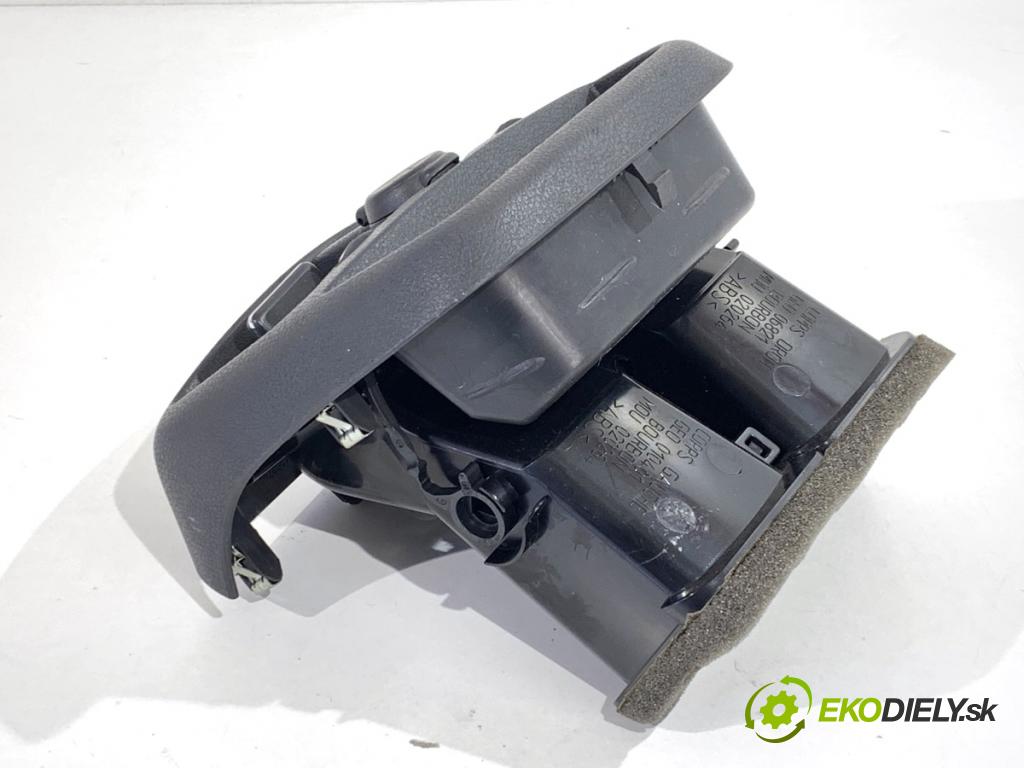 PEUGEOT 508 I sedan 2012 103 kW 2.0 HDi 1997 Mriežky kúrenia zad