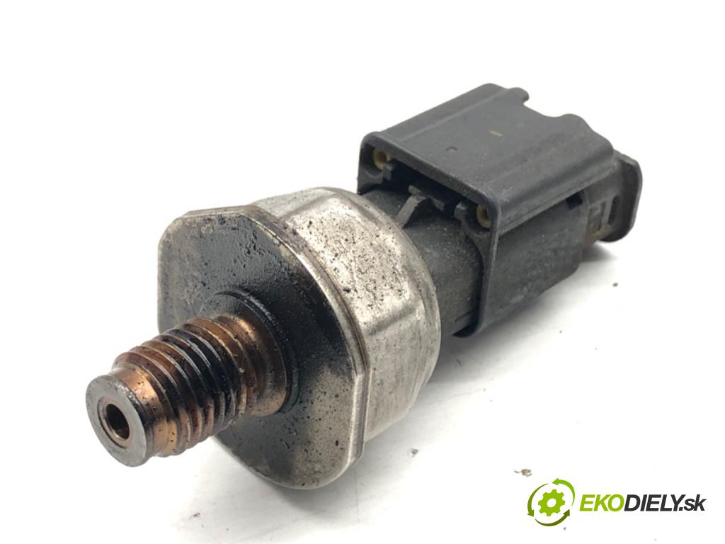 PEUGEOT 508 I sedan 2012 103 kW 2.0 HDi 1997 snímač tlaku paliva 9658227880 (Snímač)