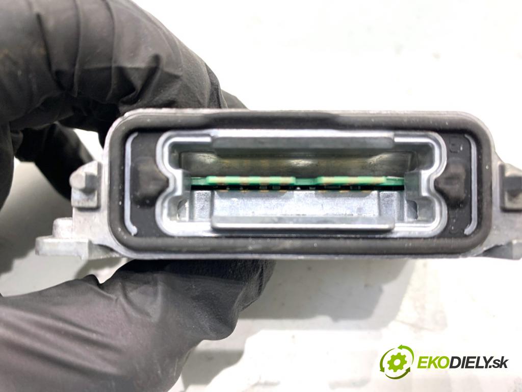 PEUGEOT 508 I sedan 2012 103 kW 2.0 HDi 1997 Menič XENON 89034934 (Riadiaca jednotka xenónu)