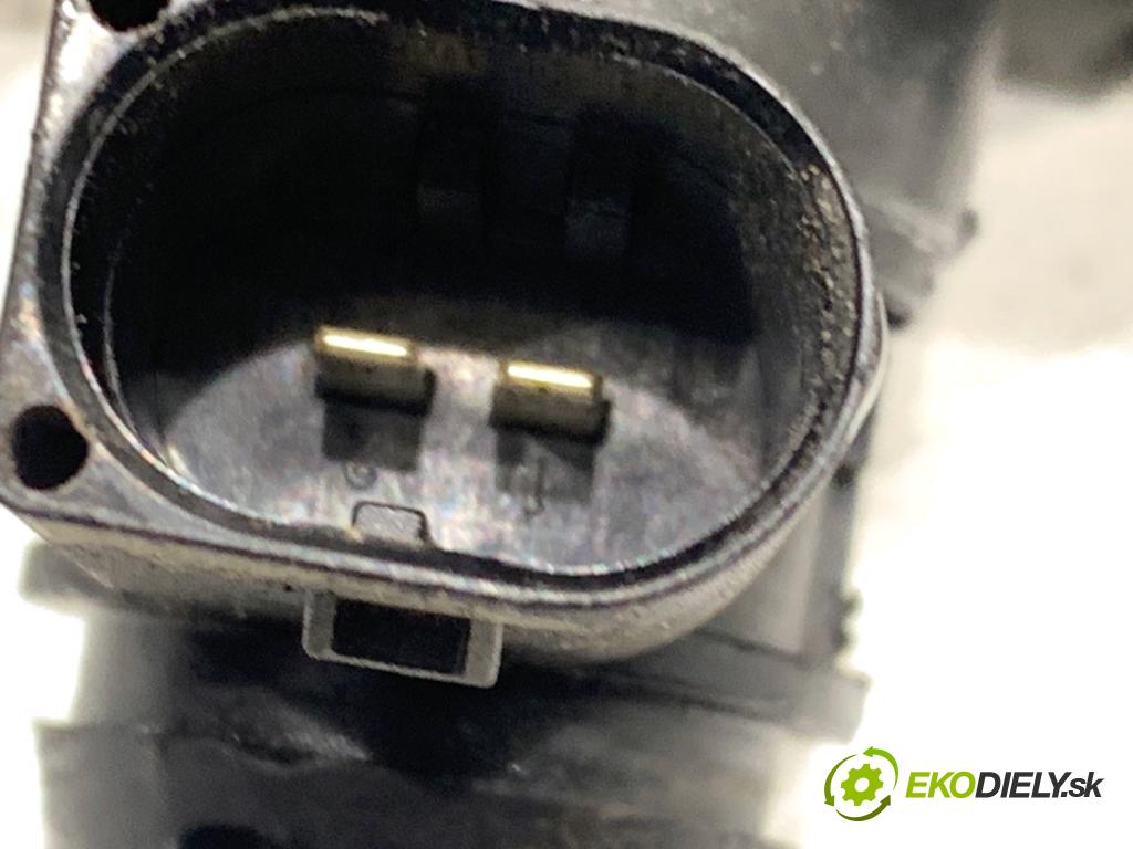 MERCEDES-BENZ X204 SUV 2012 125 kW 220 CDI (204.902) 2143 Rúra vzduchu A6510900337