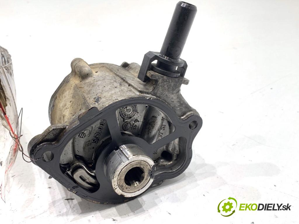 MERCEDES-BENZ X204 SUV 2012 125 kW 220 CDI (204.902) 2143 pumpa vakuová 