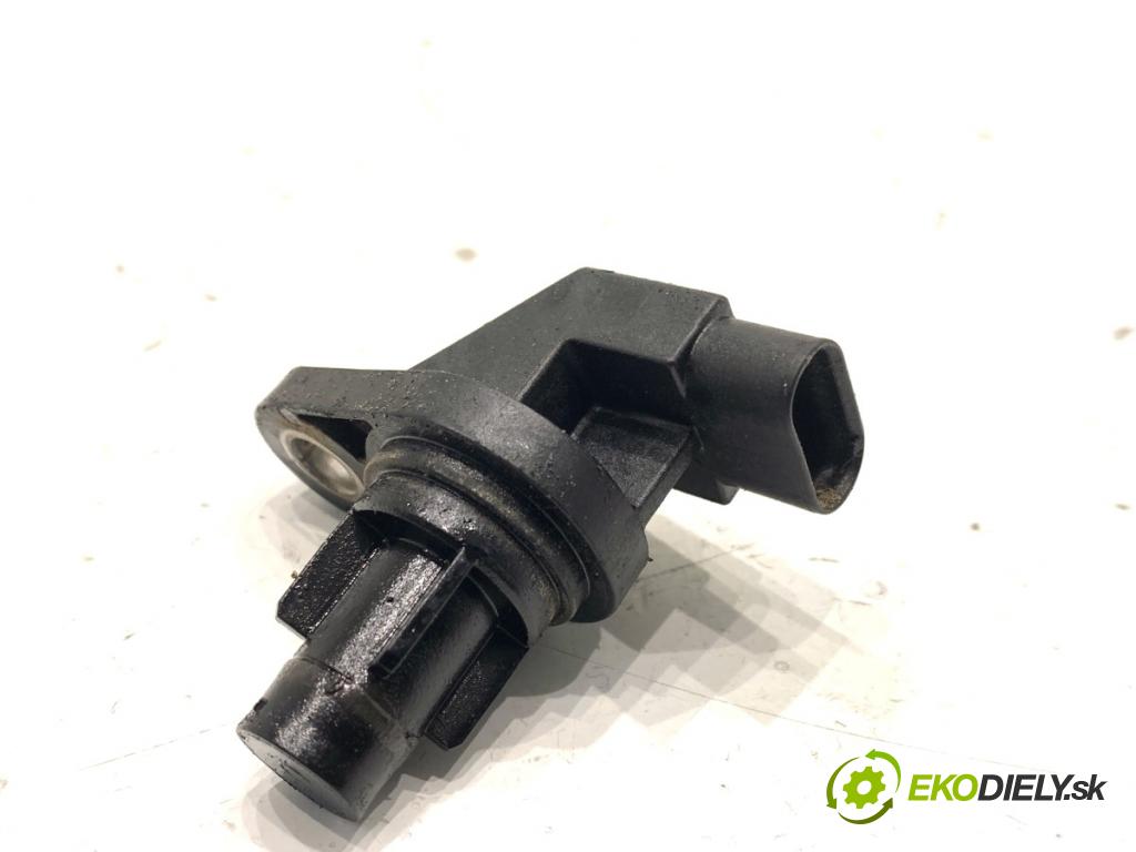 MERCEDES-BENZ X204 SUV 2012 125 kW 220 CDI (204.902) 2143 snímač pozice vačkového hřídele A6519050100 (Snímač polohy klikového hřídele)