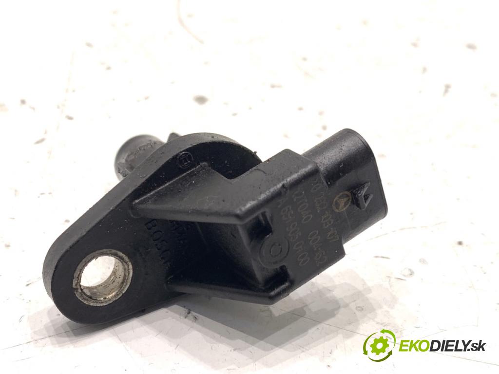 MERCEDES-BENZ X204 SUV 2012 125 kW 220 CDI (204.902) 2143 snímač pozice vačkového hřídele A6519050100 (Snímač polohy klikového hřídele)