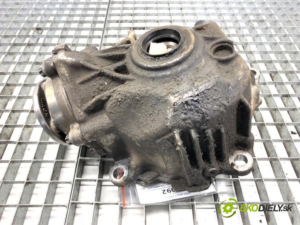 MERCEDES-BENZ X204 SUV 2012 125 kW 220 CDI (204.902) 2143 Most diferenciál přední část 2213301702