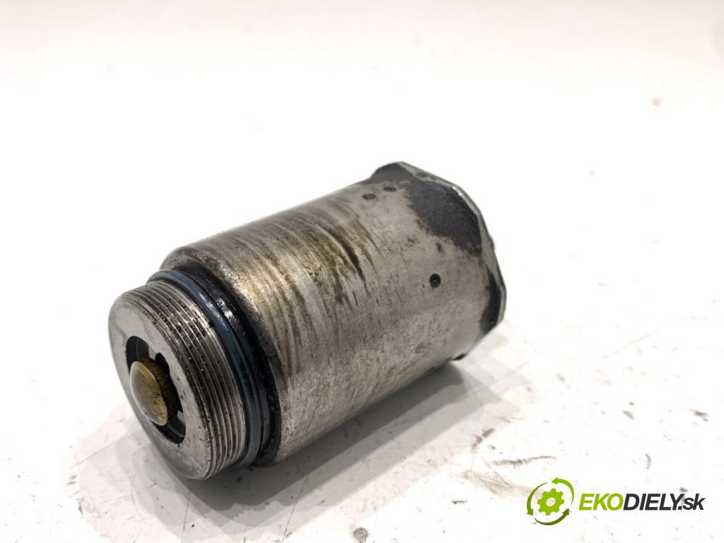 MERCEDES-BENZ X204 SUV 2012 125 kW 220 CDI (204.902) 2143 Snímač tlaku oleja A6511800115 (Snímač tlaku oleja)