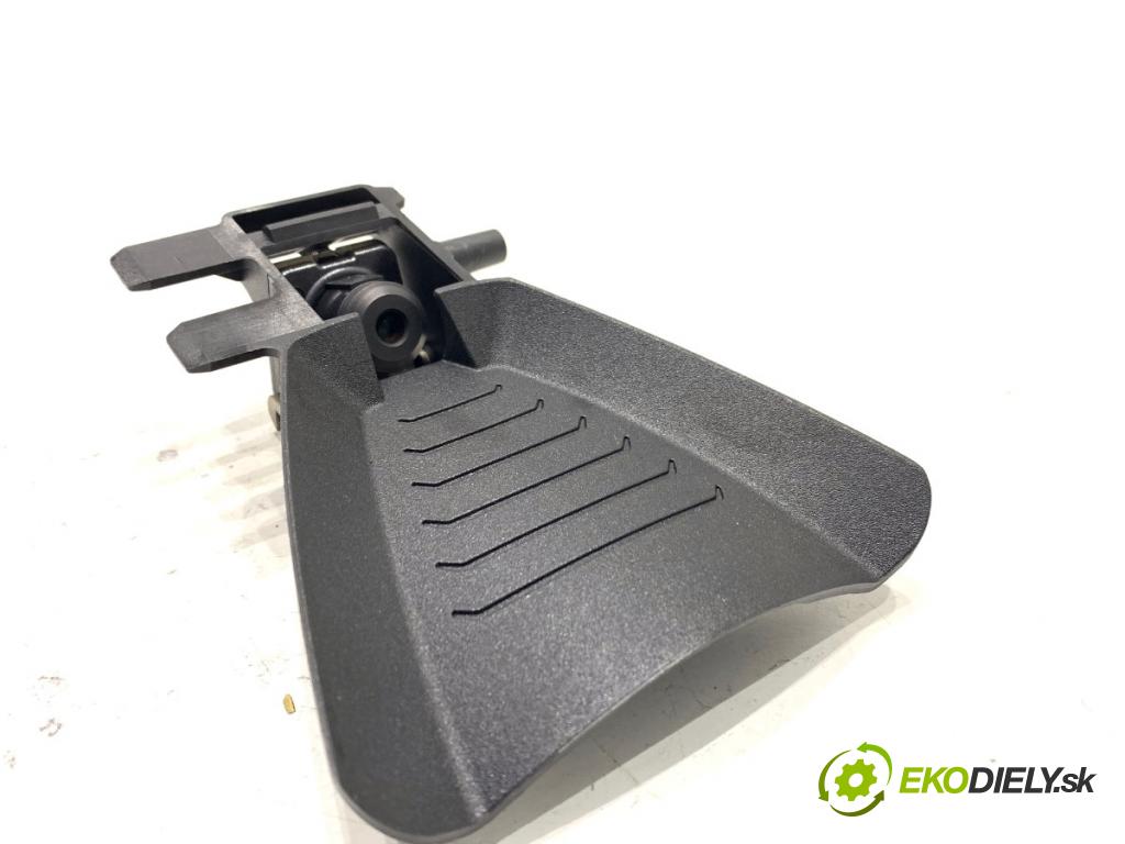 BMW F25 SUV 2016 180 kW xDrive 28 i 1997 KAMERA okna PŘEDNÍ 92817167