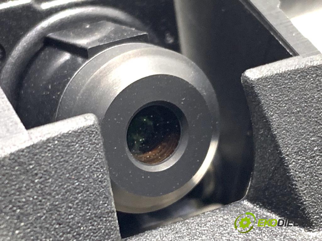 BMW F25 SUV 2016 180 kW xDrive 28 i 1997 KAMERA okna PŘEDNÍ 92817167