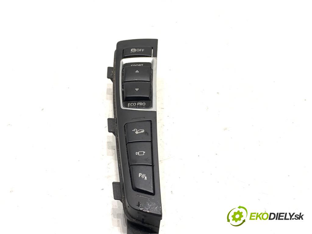 BMW F25 SUV 2016 180 kW xDrive 28 i 1997 Panel přepínač 9308295