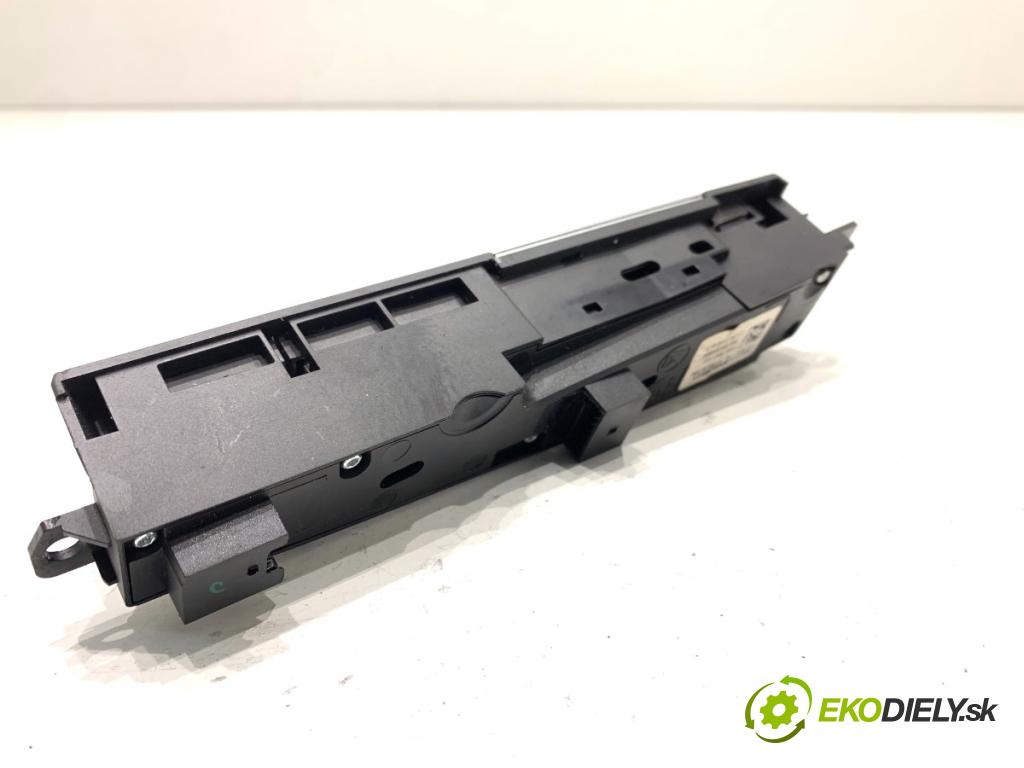 BMW F25 SUV 2016 180 kW xDrive 28 i 1997 Panel přepínač 9308295