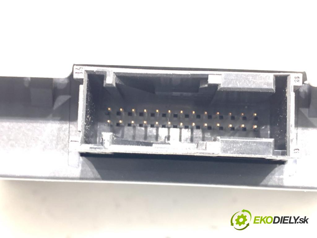 BMW F25 SUV 2016 180 kW xDrive 28 i 1997 modul světel 9383699 (Řídící jednotka ostatní)