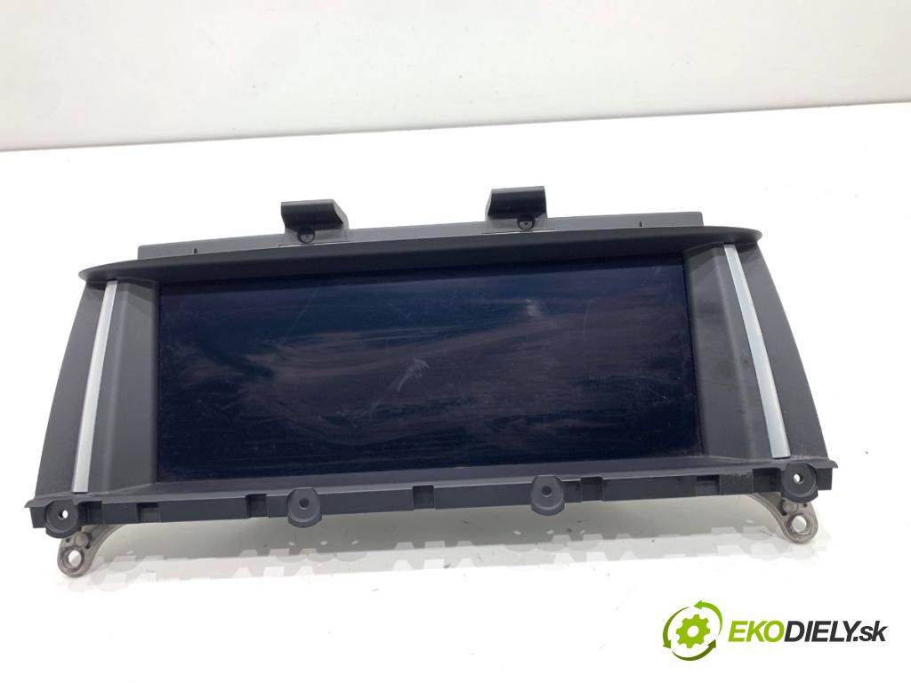 BMW F25 SUV 2016 180 kW xDrive 28 i 1997 Dislpej 9370870 (Prístrojová doska)