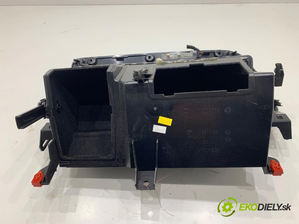 BMW F25 SUV 2016 180 kW xDrive 28 i 1997 Priehradka, kastlík spolujazdca 9210486 (Priehradka (kastlík))