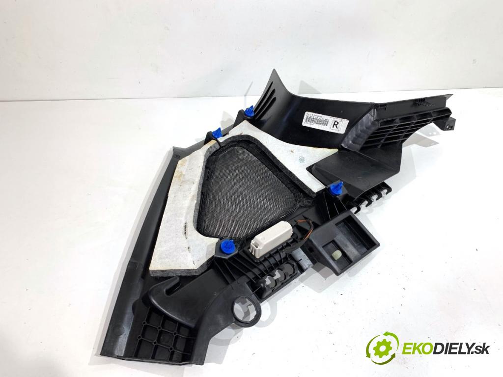 BMW F25 SUV 2016 180 kW xDrive 28 i 1997 clona sloupku zadní část pravý 9169312