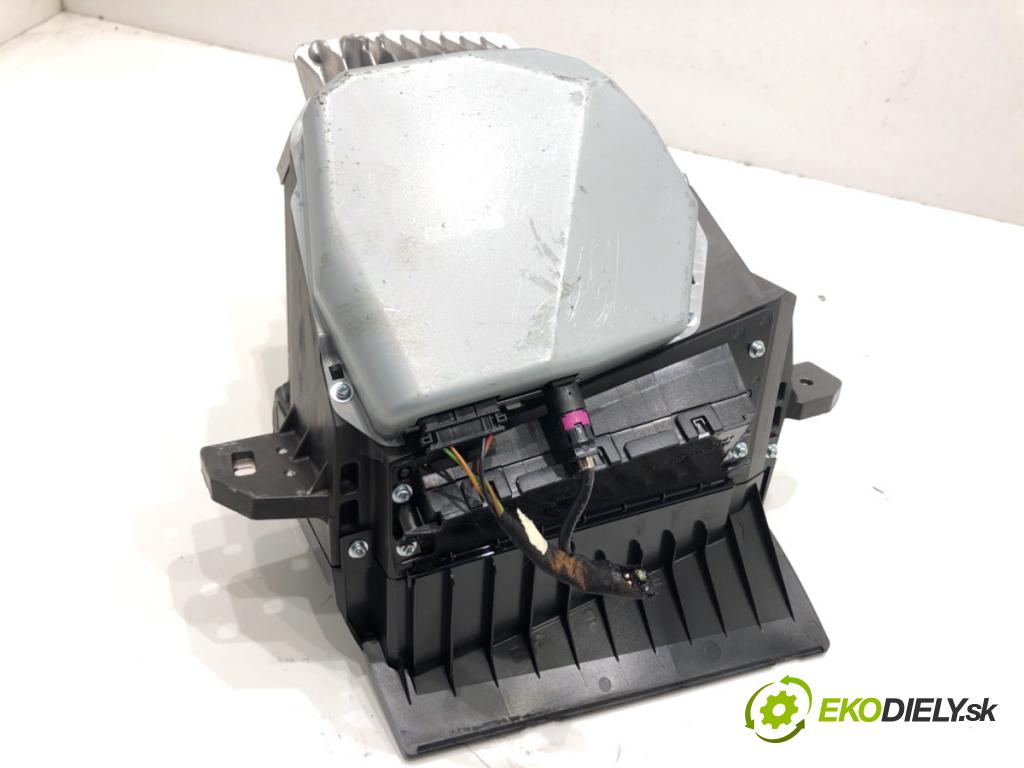 BMW F25 SUV 2016 180 kW xDrive 28 i 1997 Dislpej HEAD UP 9352049